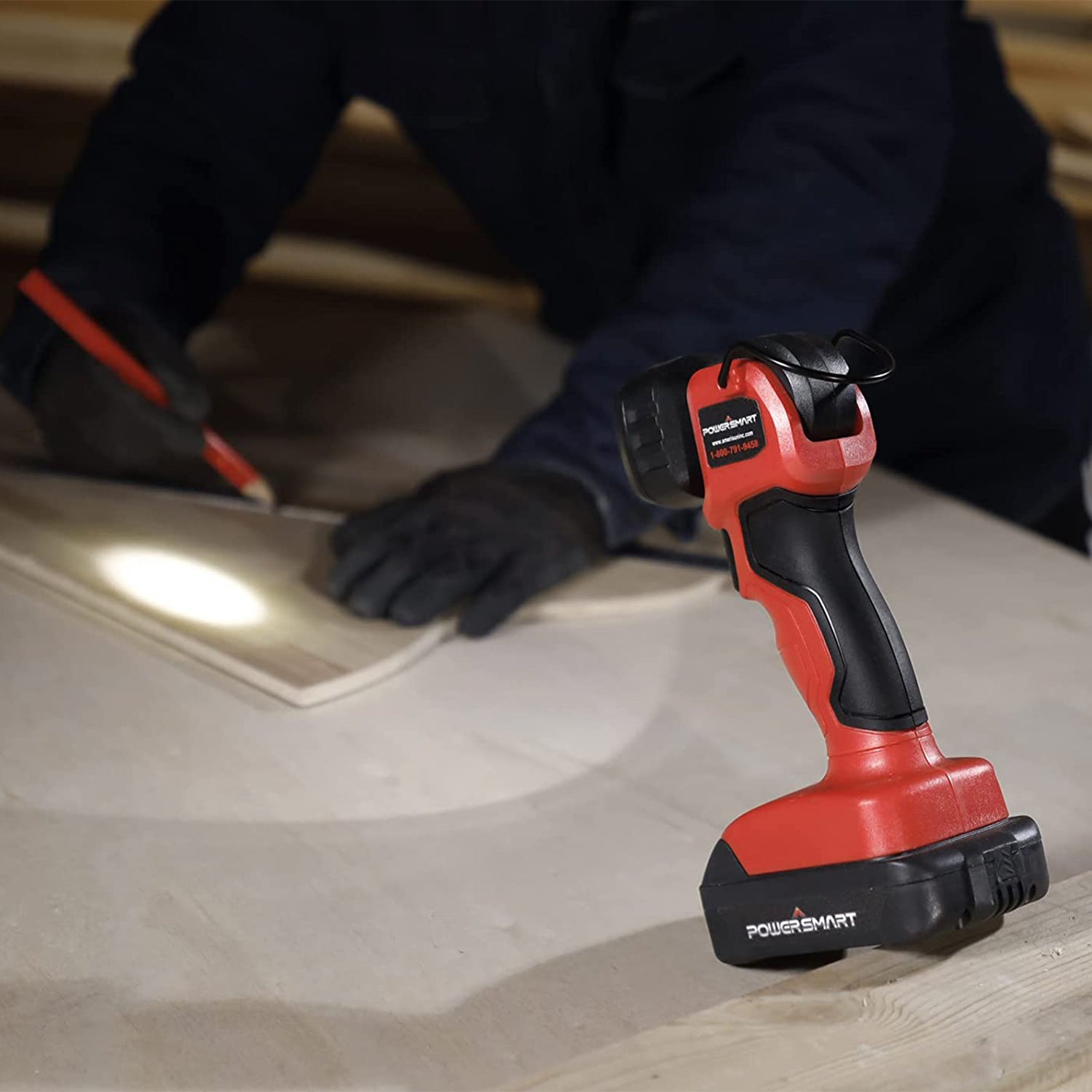 20V LED Work Light w/ 90° Pivoting Head(Tool Only)
